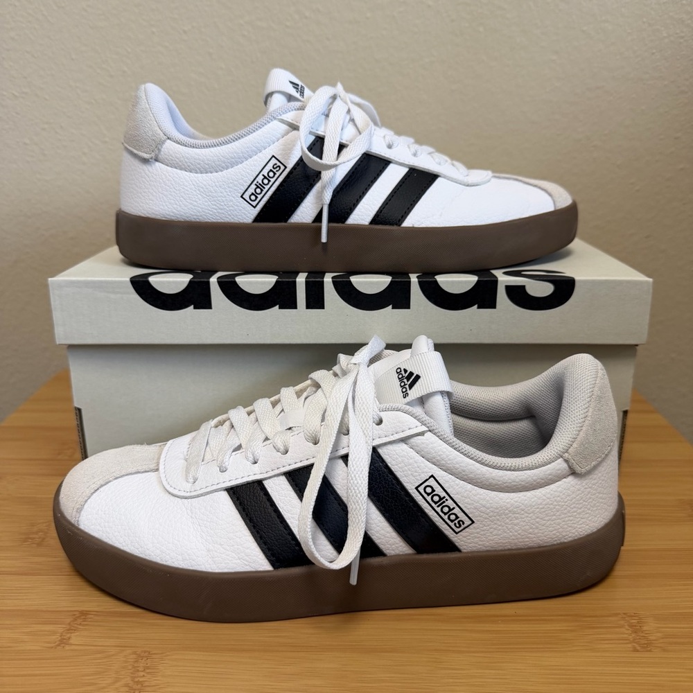 Adidas VL Court 3.0 - white/gum - 8 Women’s